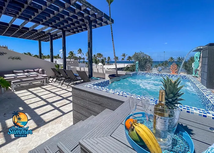 3 Level Penthousehot Tubocean Viewwalkable Shop